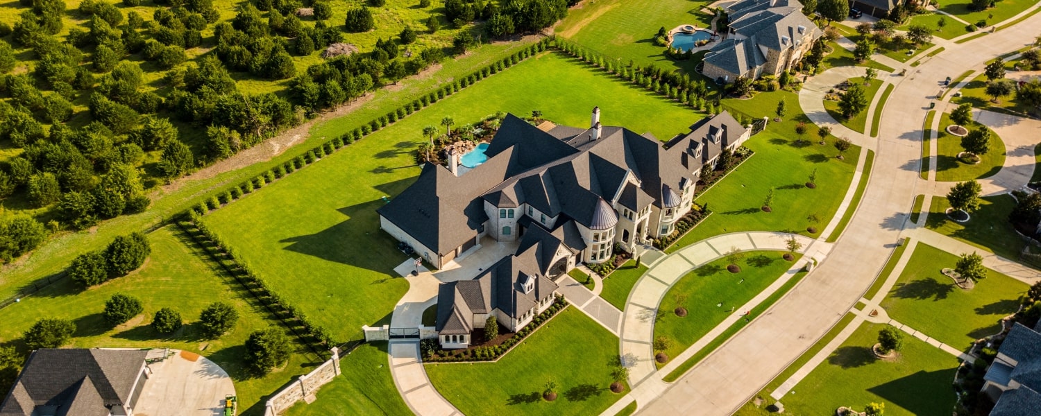 Vue aerienne d'une jolie maison